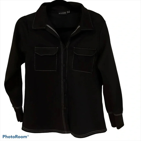 Pretty little thing black white lined button down long sleeve shirt Sz 6 - Picture 3 of 11